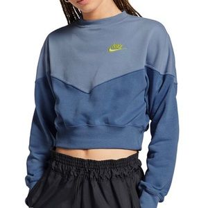 Nike Sportswear Heritage - Women’s Fleece Crew